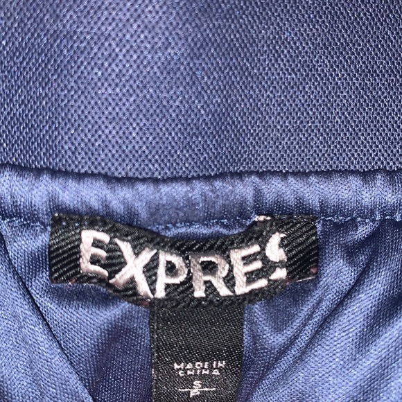 3/$20 🤩 Express Floral Skirt 💙🌸 - Picture 5 of 6